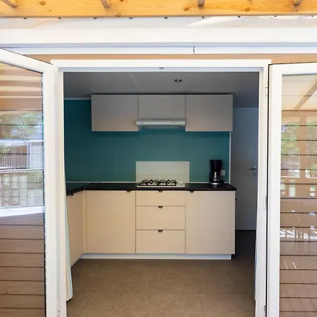 Κάμπινγκ Les Ourmes