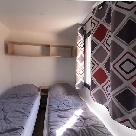 Κάμπινγκ Les Ourmes Hourtin