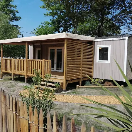 Camping Les Ourmes Camping
