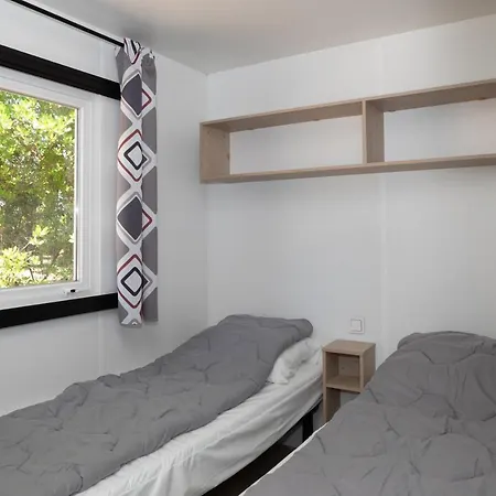 Campeggio Les Ourmes