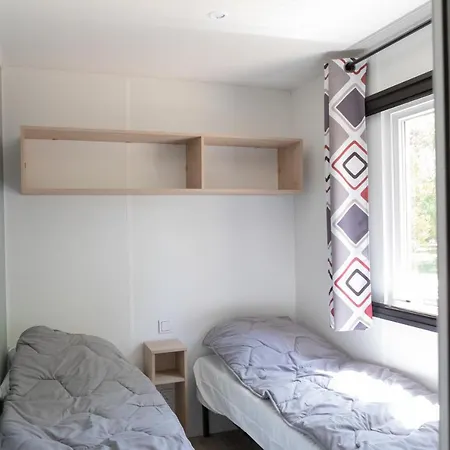 Campeggio Les Ourmes *